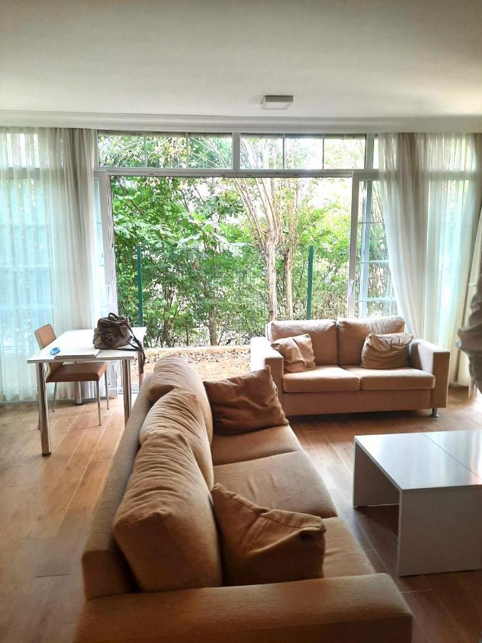 Lovely Escape House In A Frame With Garden Isztambul Kültér fotó